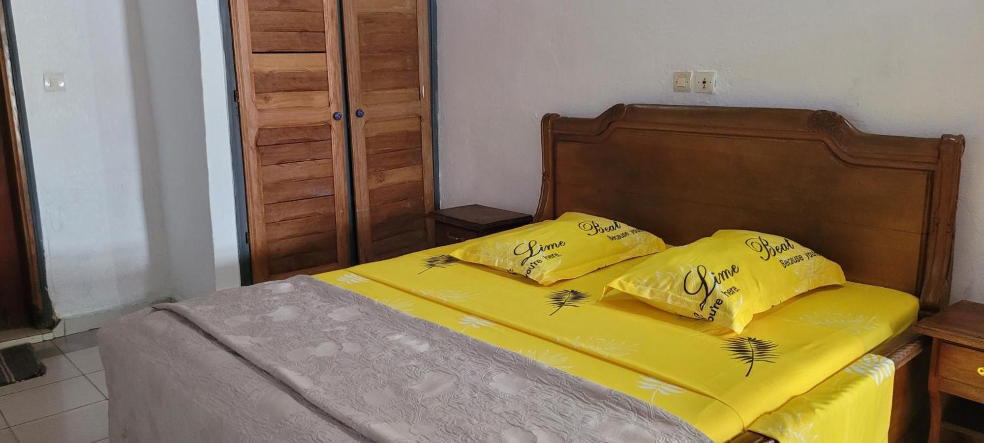 Capriccio Hotel Grand-Bassam Bagian luar foto